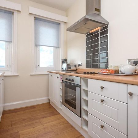 The Whitby Prospect, 2 Bed Apartment With Stunning Views, 2 Mins From Beach 外观 照片