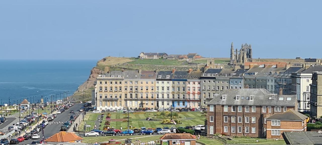 The Whitby Prospect, 2 Bed Apartment With Stunning Views, 2 Mins From Beach 外观 照片
