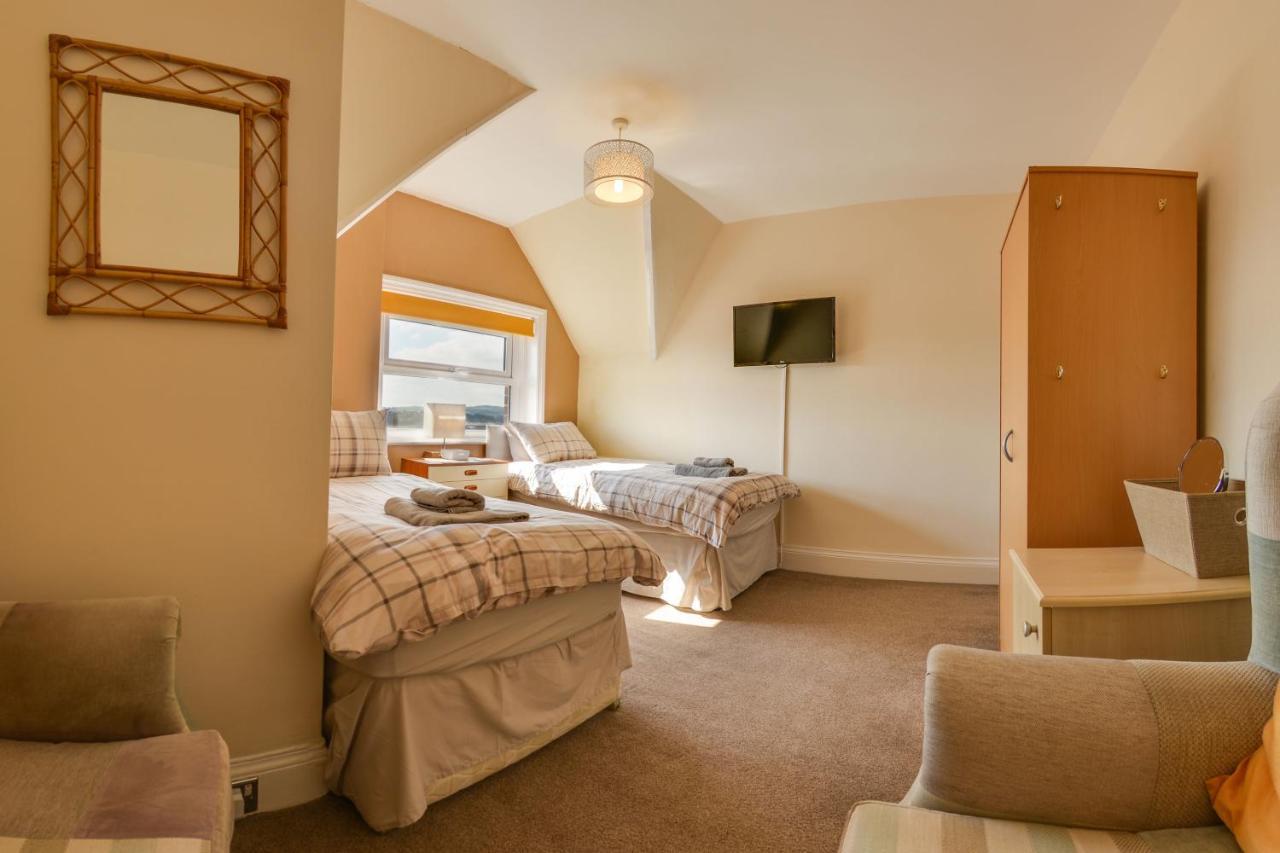 The Whitby Prospect, 2 Bed Apartment With Stunning Views, 2 Mins From Beach 外观 照片