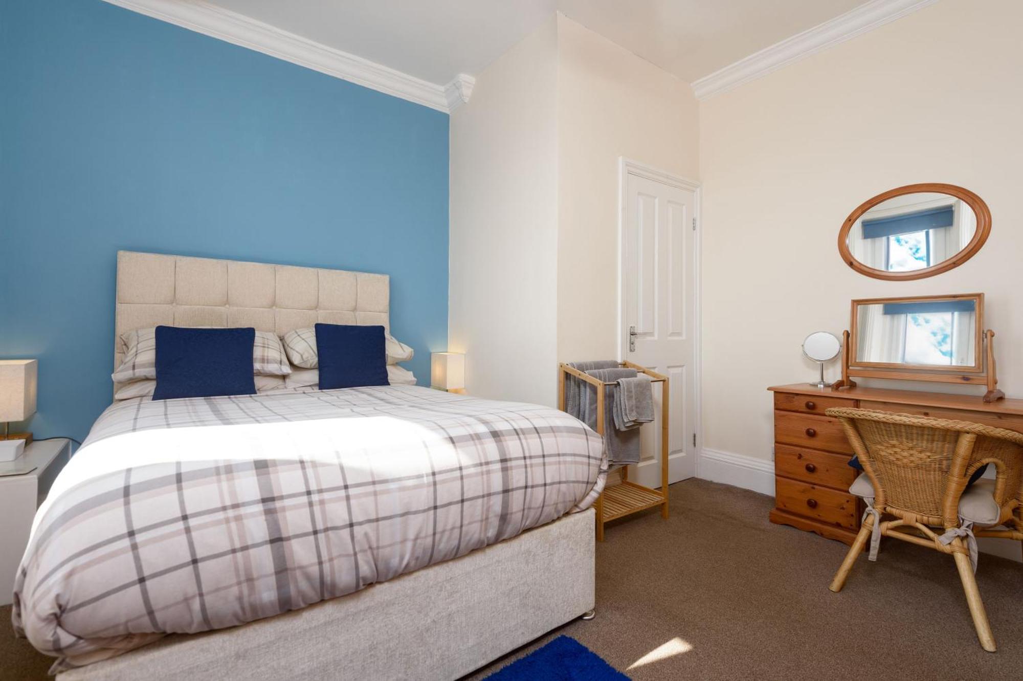 The Whitby Prospect, 2 Bed Apartment With Stunning Views, 2 Mins From Beach 外观 照片